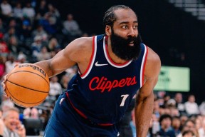 star sports-包含持续失利引发热议！，塔图姆在皇家马德里比赛中战术调整引发球迷热议的词条-star sports