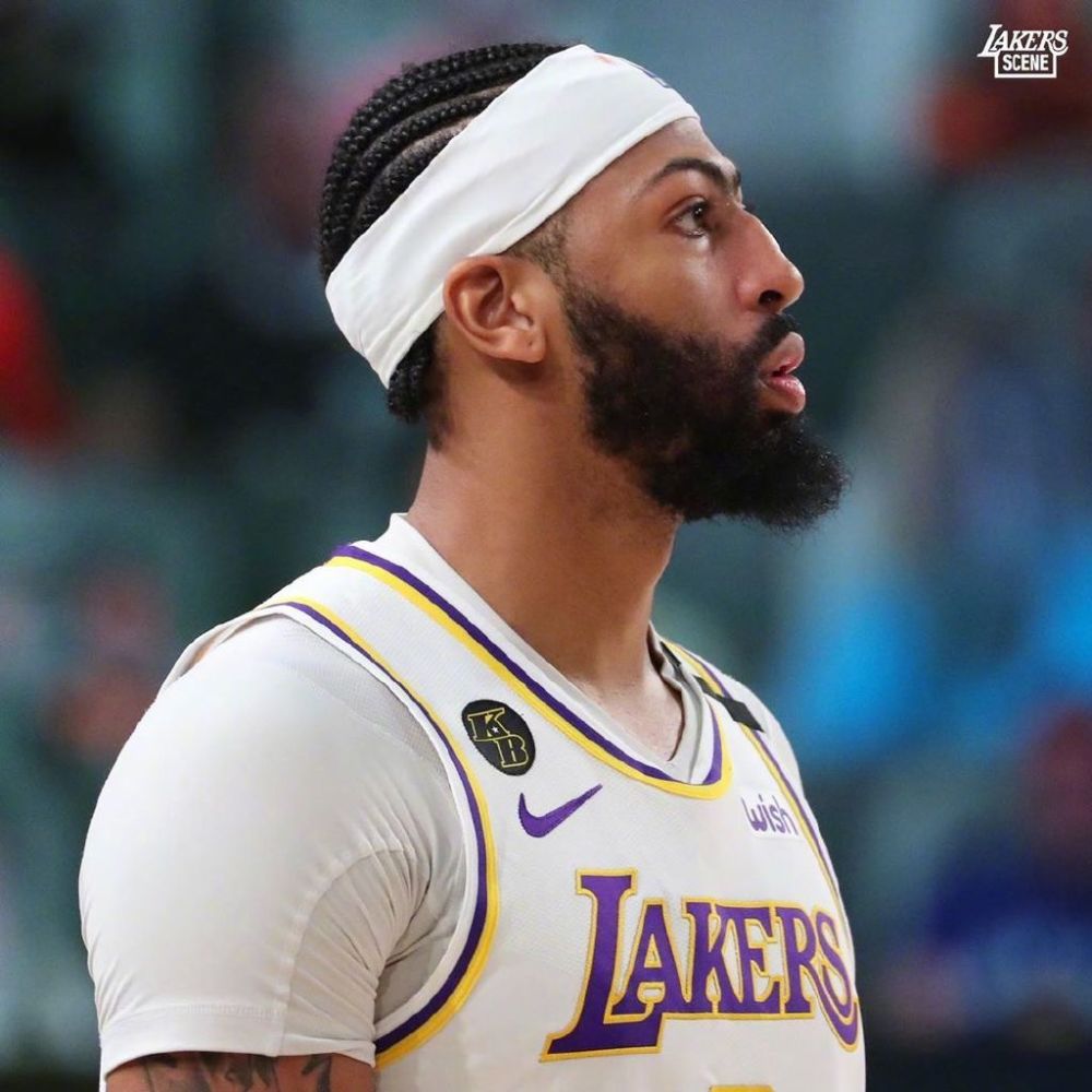 Faker焦点对战，塔图姆与80激战湖人分钟，败北胜负难料！引发球迷热议