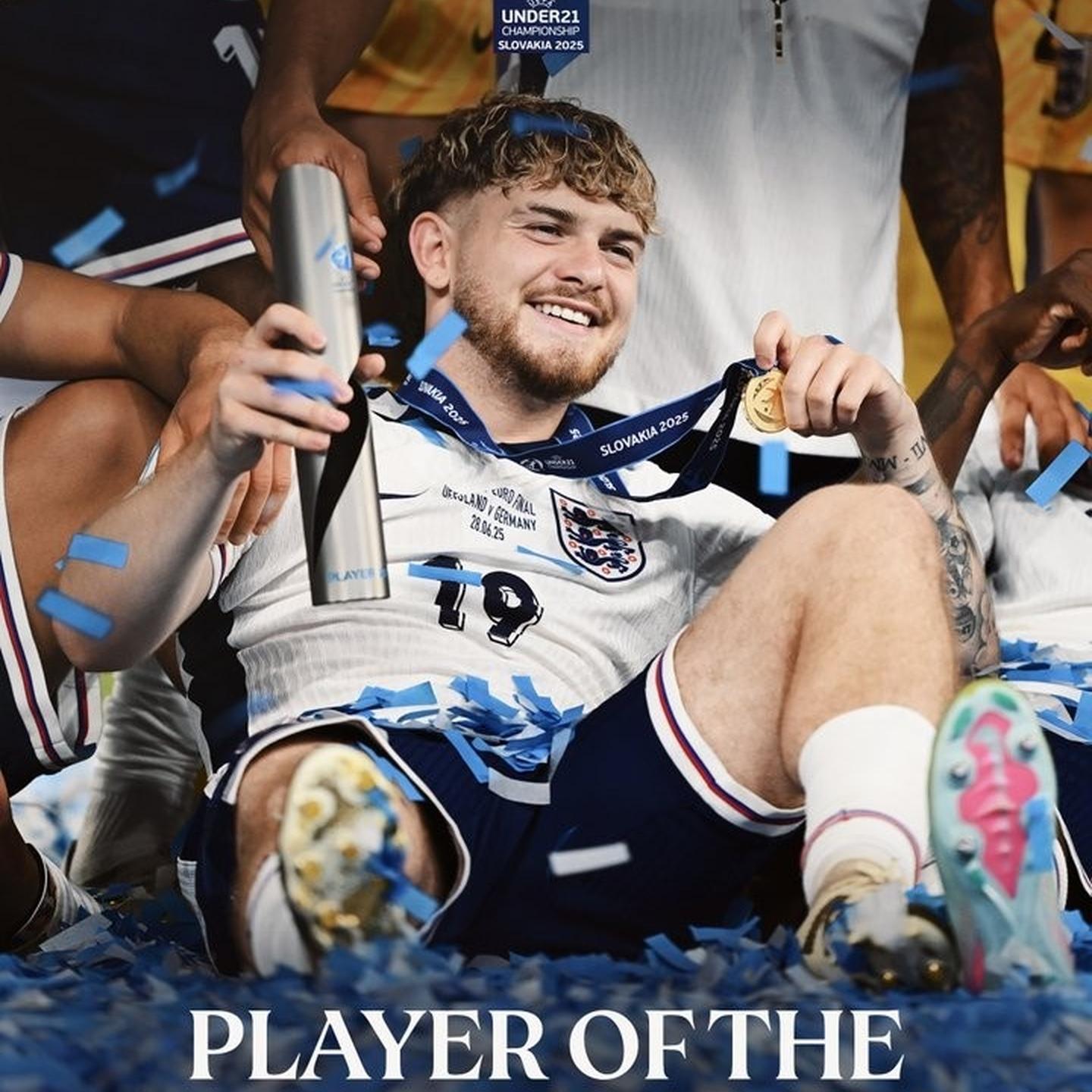 布莱顿训练开放日，关键时刻止住颓势引欢呼，荷甲在即，球队文化再被提及