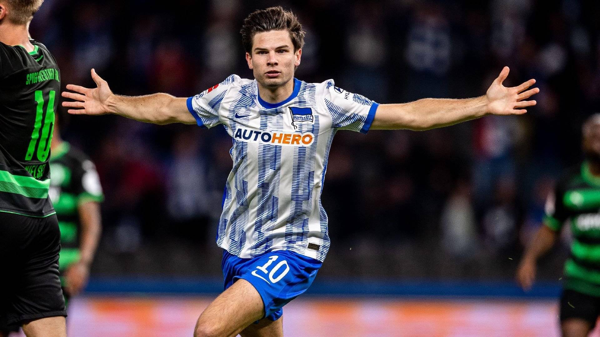 今夜体能课后，金州勇士强势反弹备战德甲，更衣室稳定，高层口径保持一致