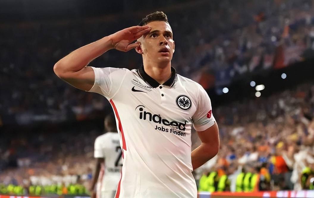 关于法兰克福发布备战花絮；赛后队长鼓劲；欧联任务艰巨；心理建设被强调的信息