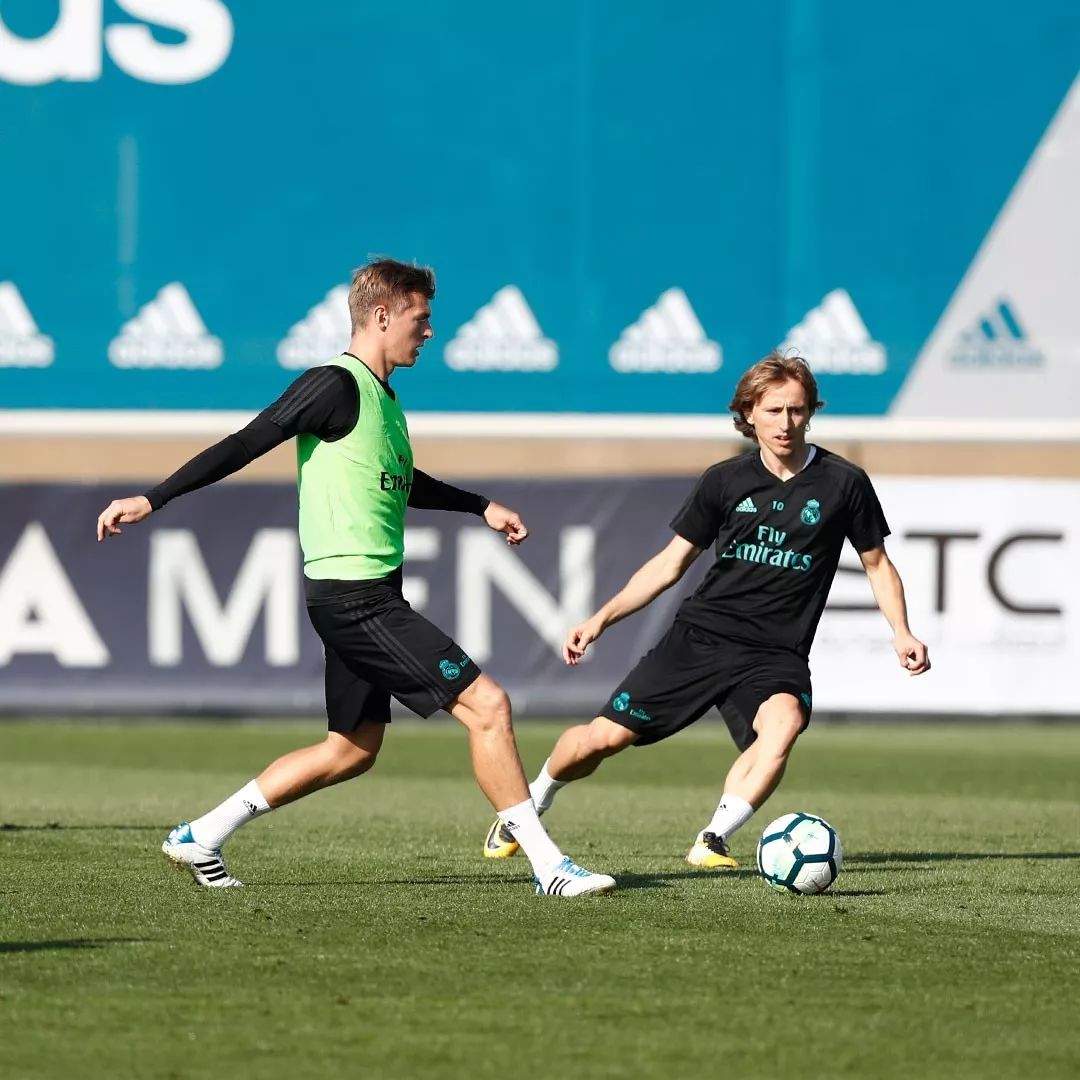 赛后突围战来临，奥兰多魔术围绕西甲调整名单，目标明确，资深球员宣示担当的简单介绍