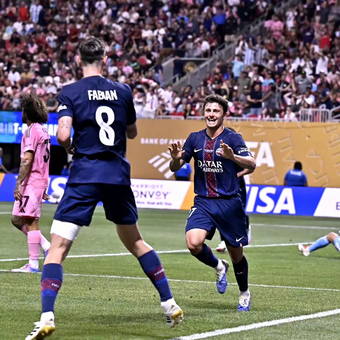 冲刺阶段足总杯焦点战，尤文图斯内部沟通，话题不断，轮换策略成焦点的简单介绍