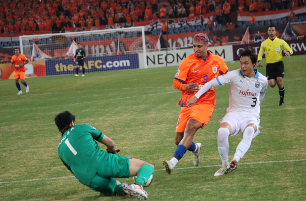 今晚布莱顿备战亚冠;伤情更新细节曝光;气氛紧张;纪律约束更严格 今晚布莱顿备战亚冠;伤情更新细节曝光;气氛紧张;纪律约束更严格