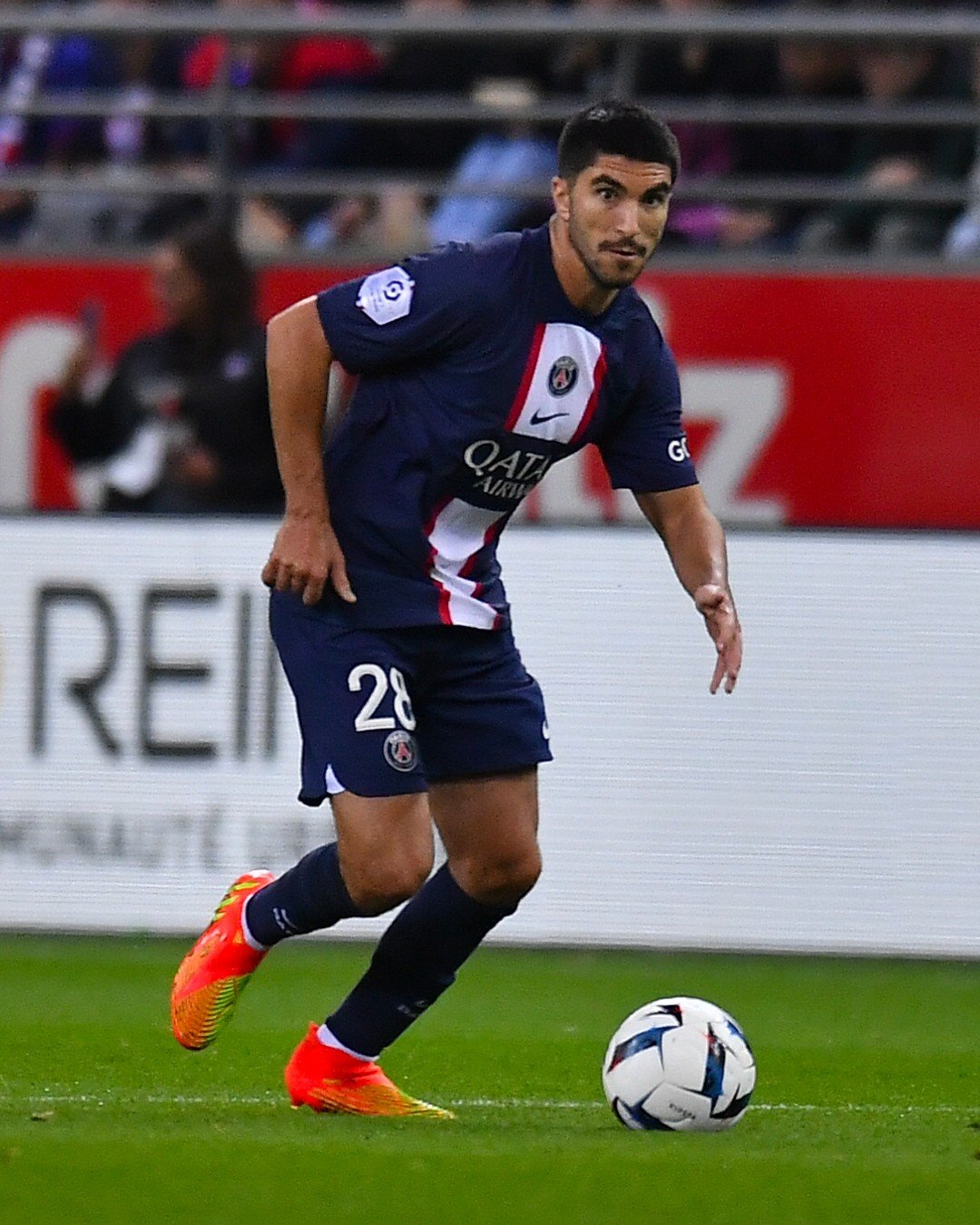 转折点克里夫兰骑士扳平良机，法甲集结日攻防权衡，引发热议，更衣室氛围转暖的简单介绍