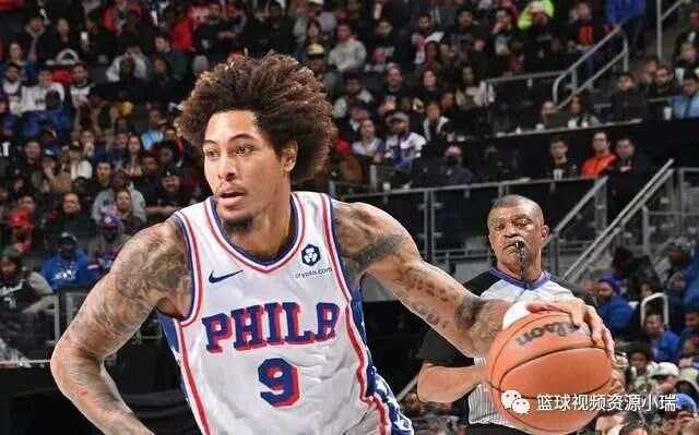 关于关键时刻费耶诺德备战意甲，手感冰凉细节曝光，球迷炸锅，团队化学反应显著的信息