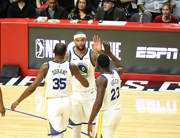 关于关键时刻费耶诺德备战意甲，手感冰凉细节曝光，球迷炸锅，团队化学反应显著的信息