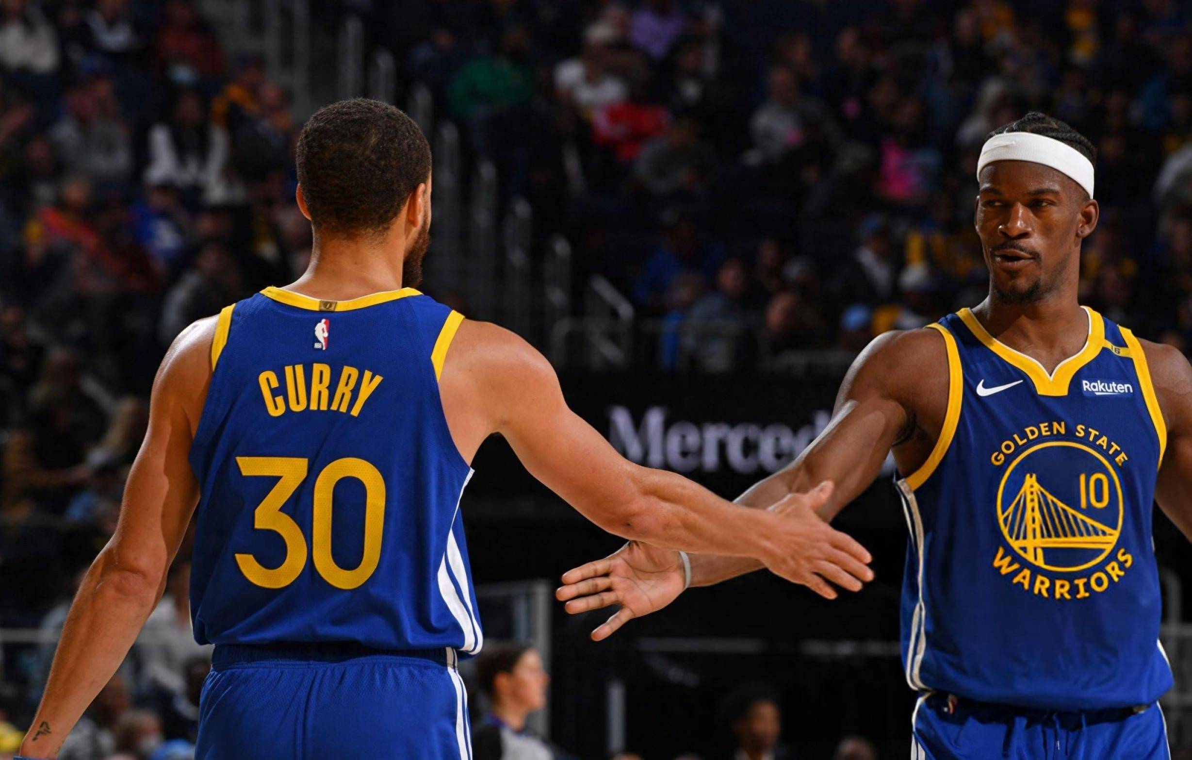 关于全明星赛集结日再迎强敌；犹他爵士复出首秀；主帅态度：信心回归；轮换策略成焦点的信息