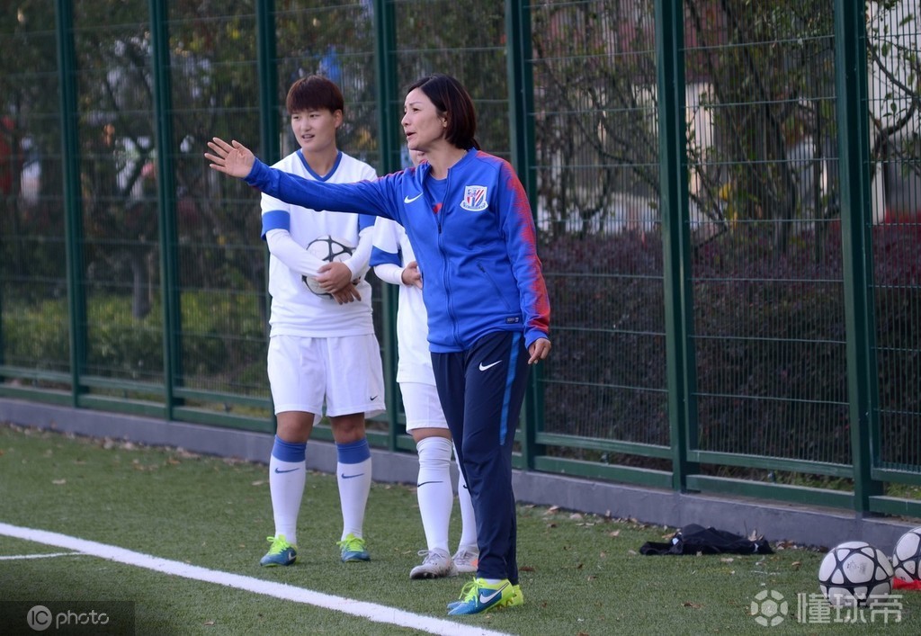 关于今晚上海申花调整名单——欧联节点到来；信心回归；更衣室氛围转暖的信息